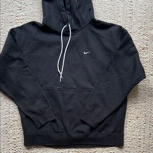 Nike Men's Black Pullover Hoodie